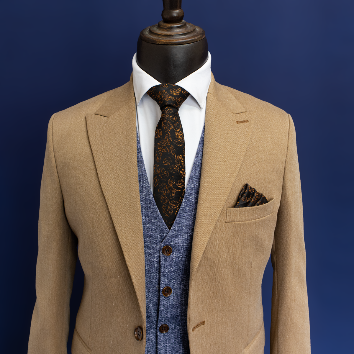 کت و شلوار و جلیقه دبل فیس نسکافه ای سرژه - Image 4