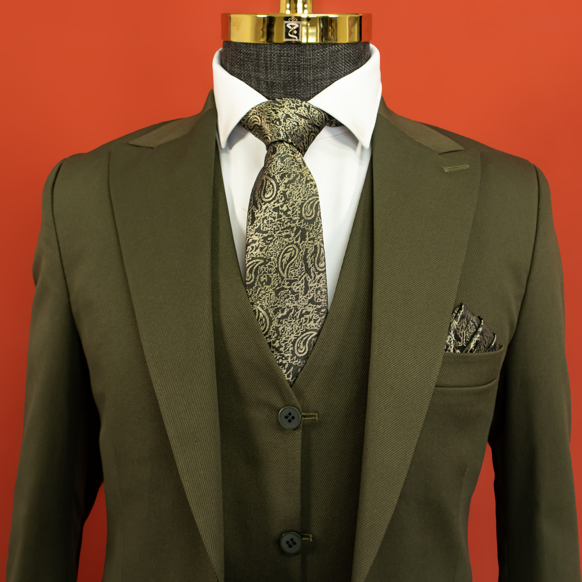 کت و شلوار زیتونی