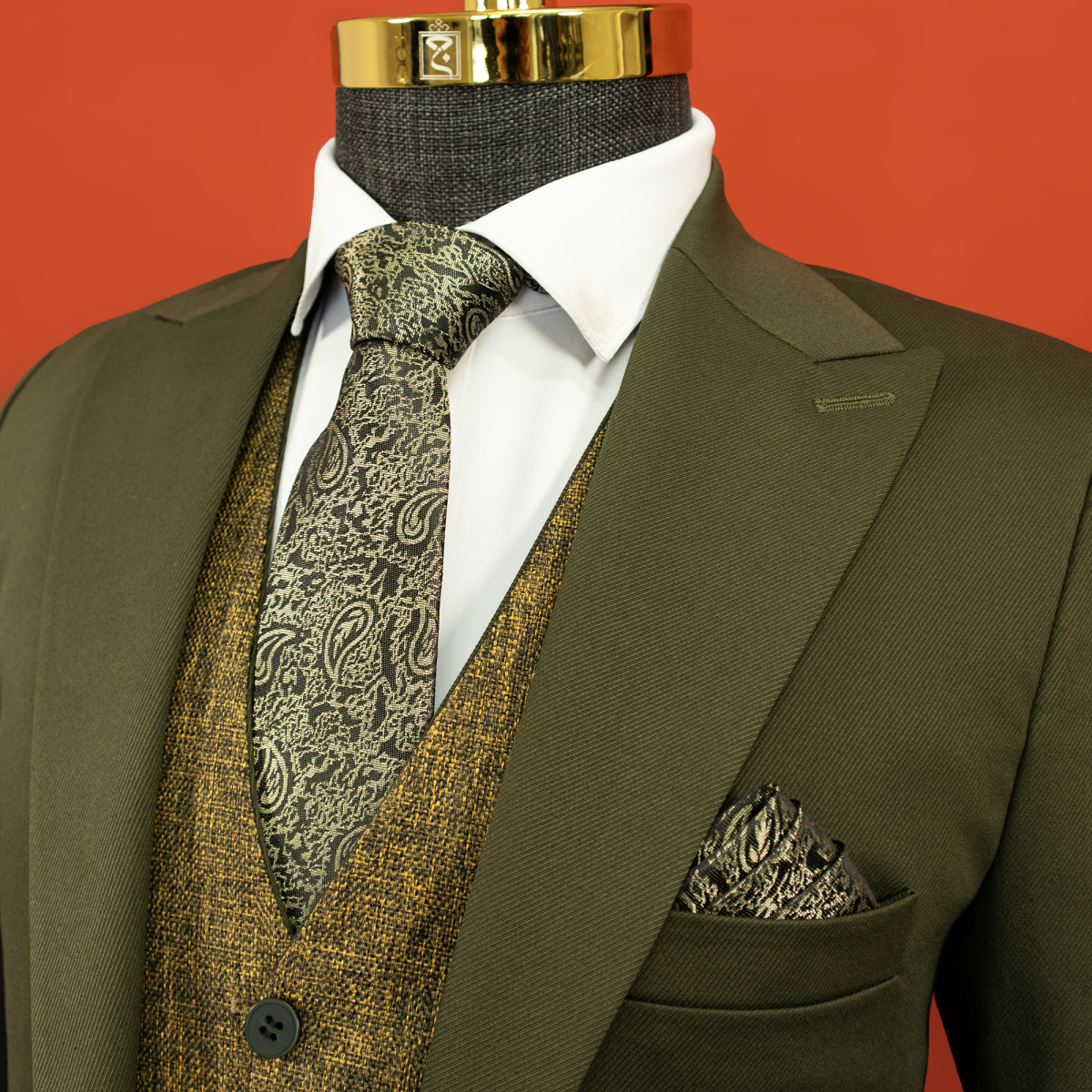 کت و شلوار زیتونی