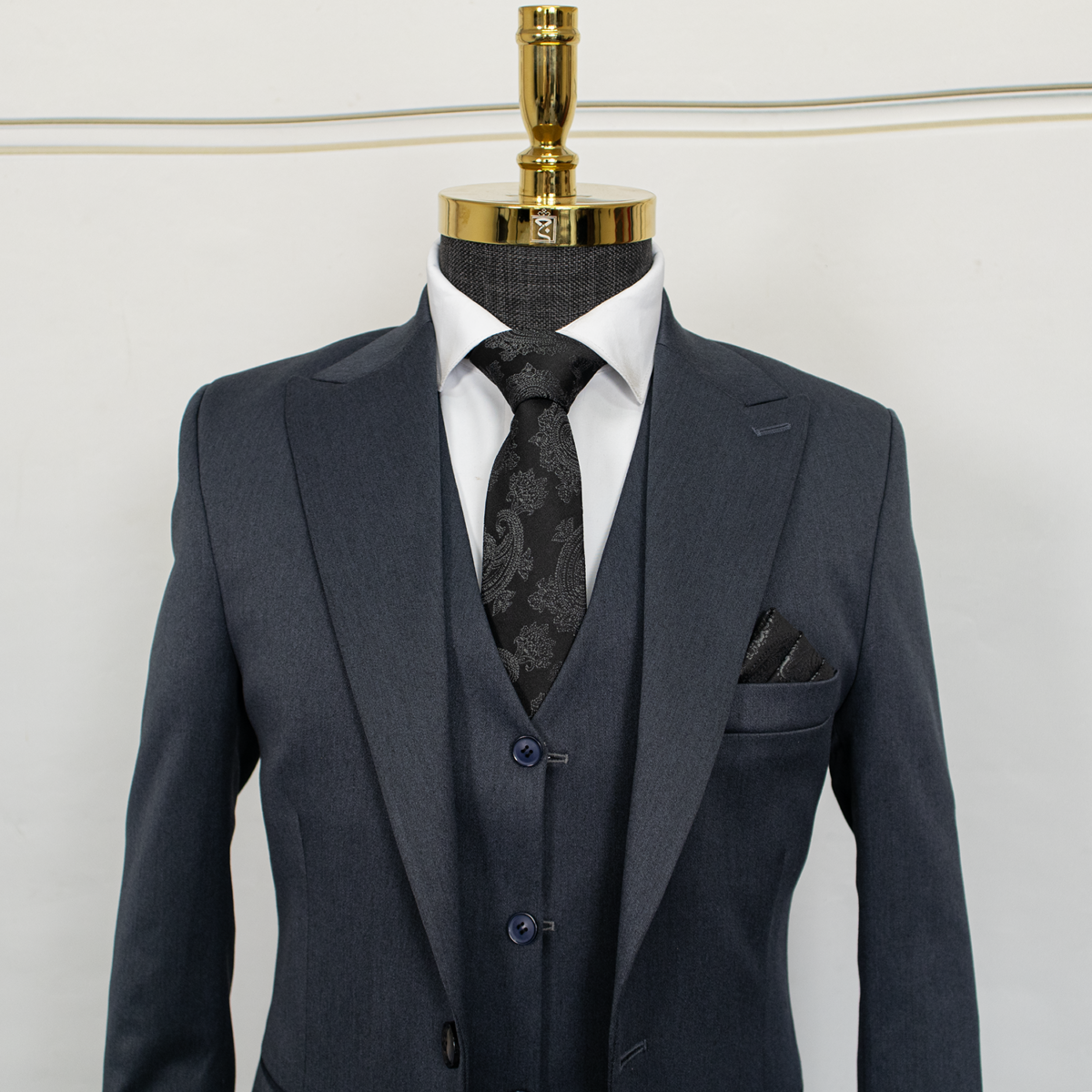 کت و شلوار و جلیقه