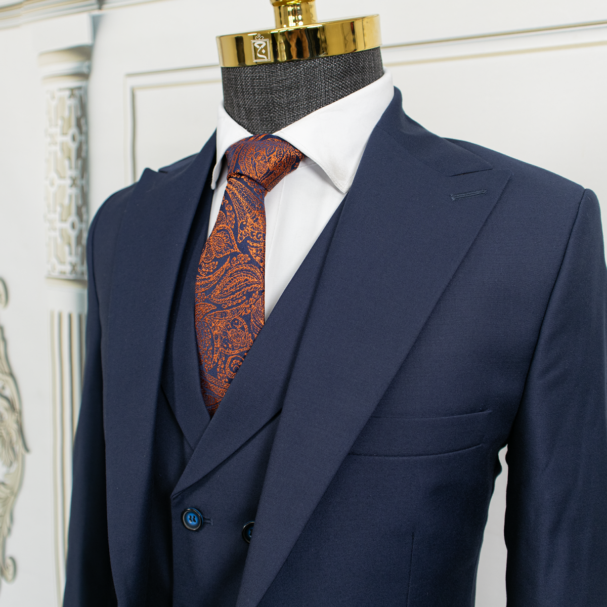 کت و شلوار و جلیقه سرمه ای