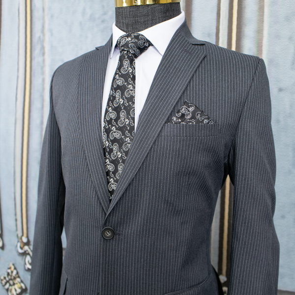 کت و شلوار طوسی دو دکمه دیپلمات