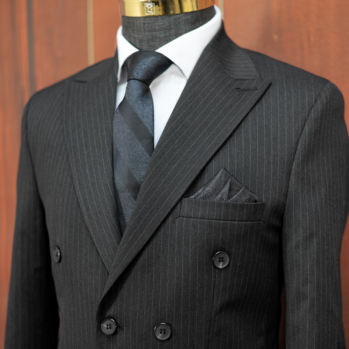 کت شلوار راه راه شش دکمه