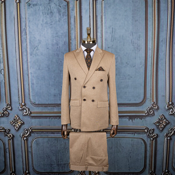 کت و شلوار کرم دبل برست سوپرکش