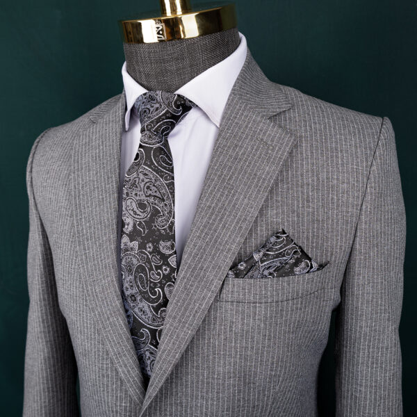 کت شلوار طوسی روشن