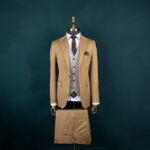 کت و شلوار کرم سرژه با جلیقه دبل فیس