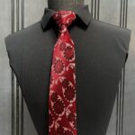 کروات و دستمال جیب طرح دار