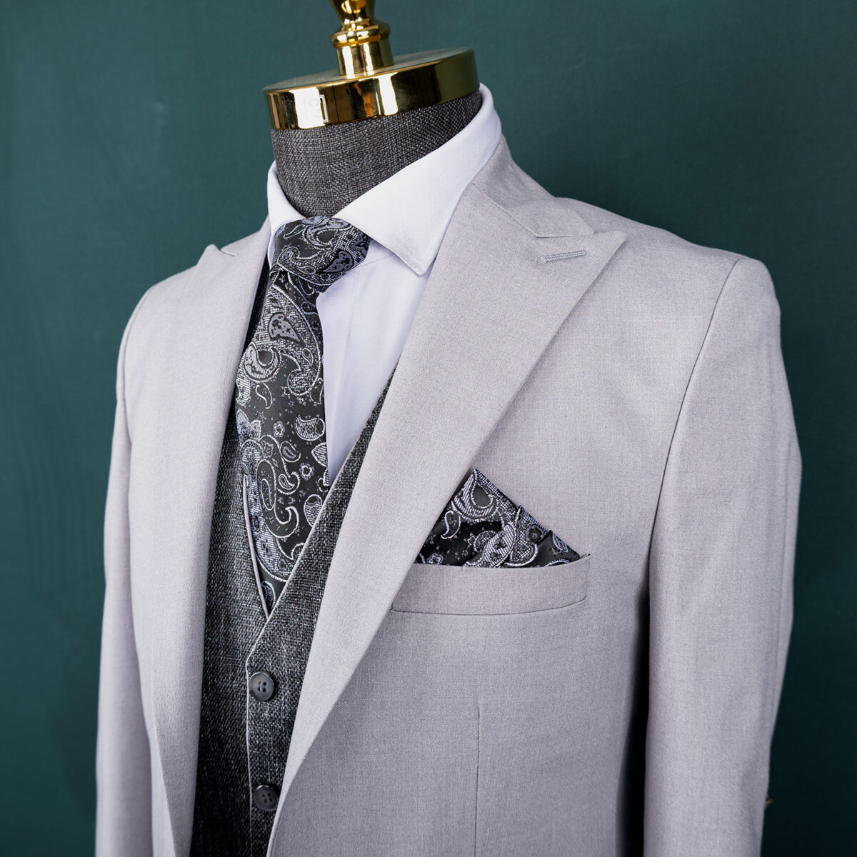 کت و شلوار با جلیقه دورو