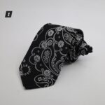 کروات و دستمال جیب طرح دار