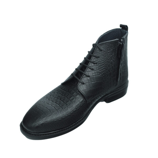 نیم بوت کروکدیل