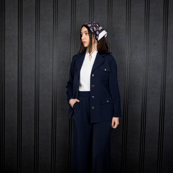 کت و شلوار سرمه‌ای چهارجیب زنانه